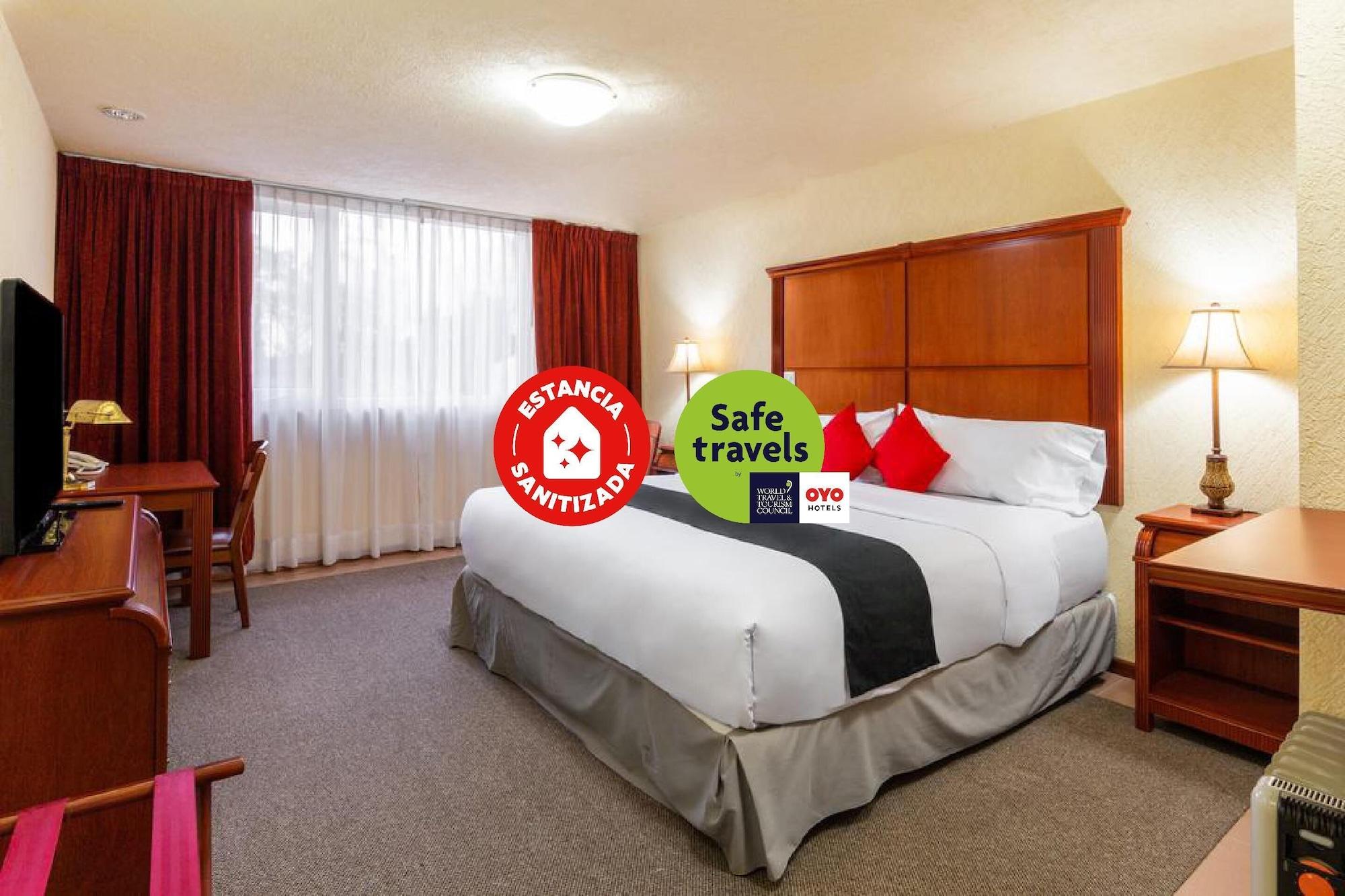 Howard Johnson By Wyndham Toluca Exterior foto