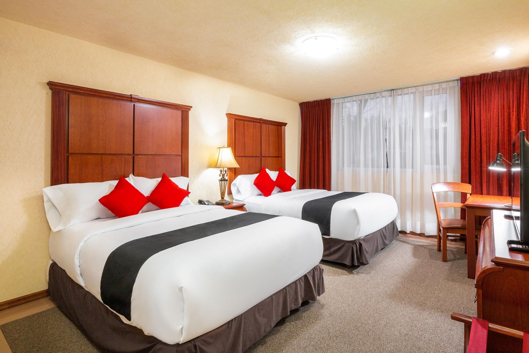 Howard Johnson By Wyndham Toluca Exterior foto