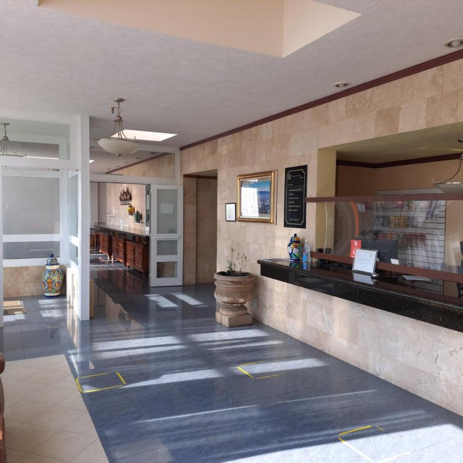 Howard Johnson By Wyndham Toluca Exterior foto